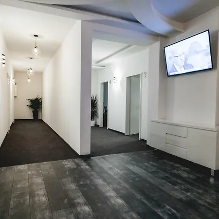 Aparthotel Huxx 3*
