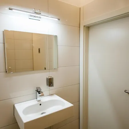 Aparthotel Huxx 3*